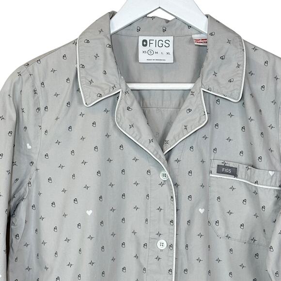 Figs Dream Big Pajama Button Front Top Women Small Front Pocket - Picture 6 of 10